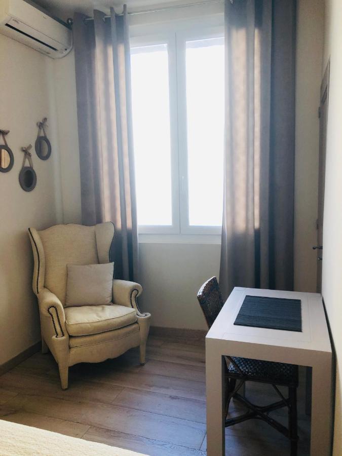 Les Volets Rouges Apartment Cavaillon Ngoại thất bức ảnh